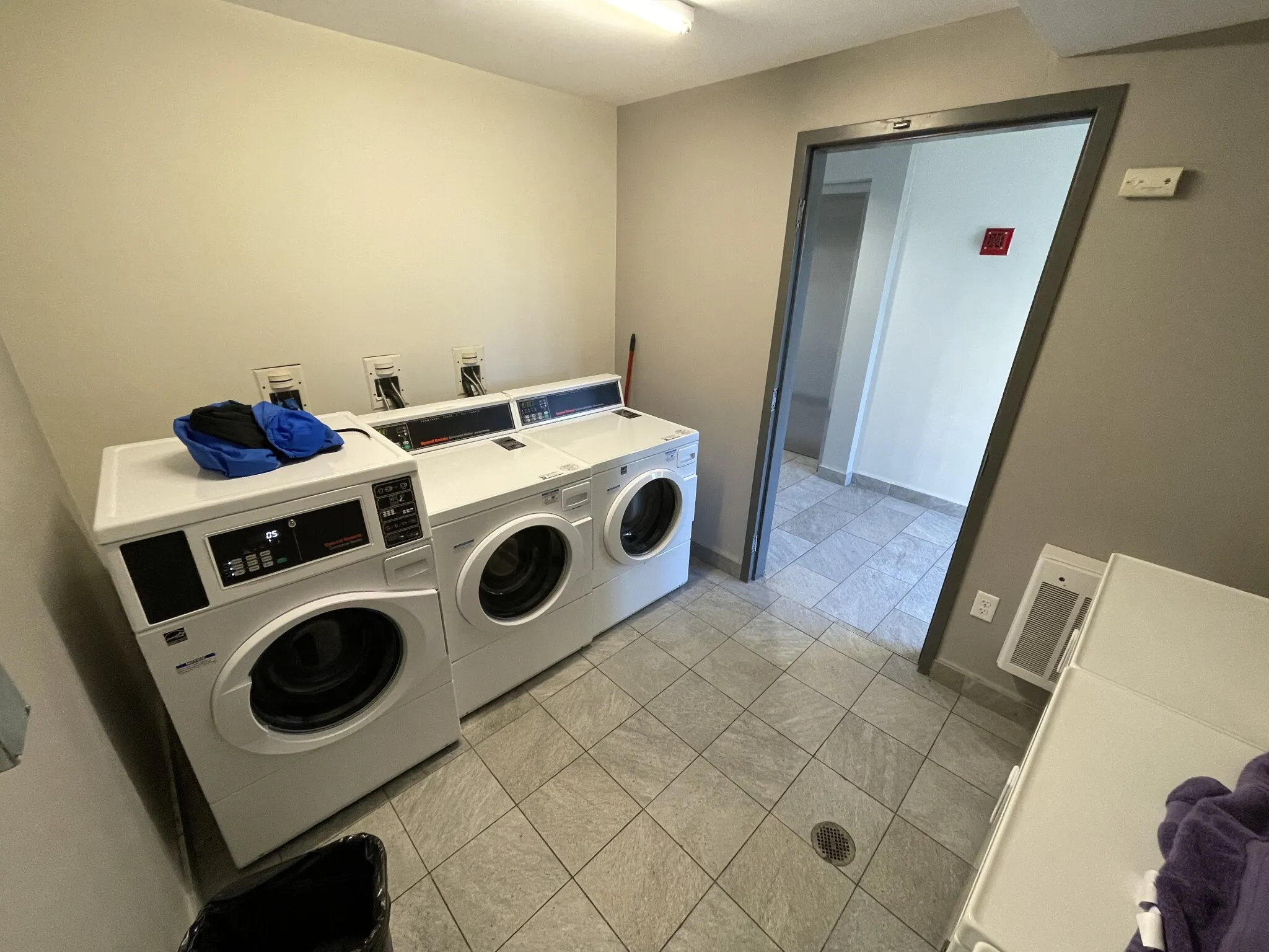 1085 Boylston St, Fenway