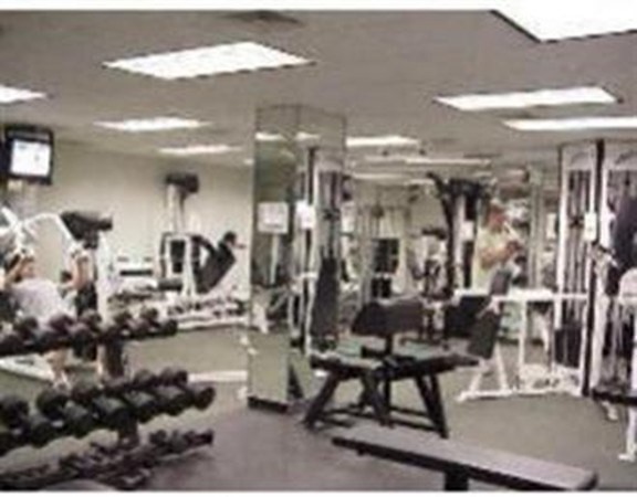 33 Pond Ave, Brookline Village