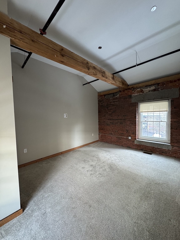 58 13th St, Charlestown