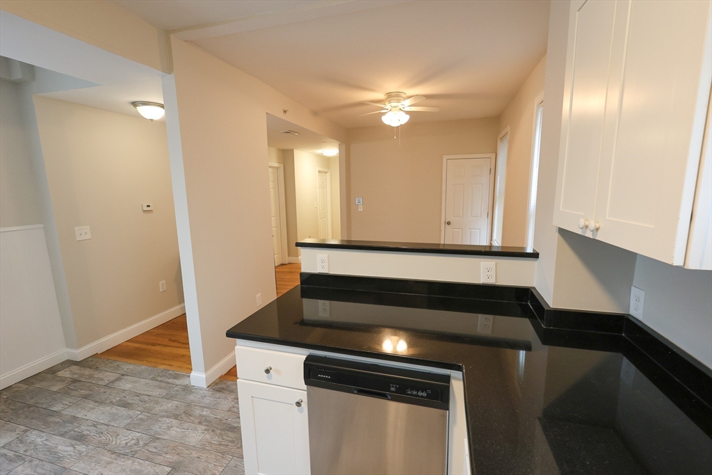 36 Winthrop St, Everett