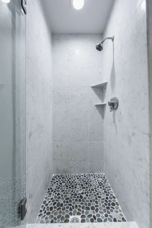 755 Boylston St, Back Bay