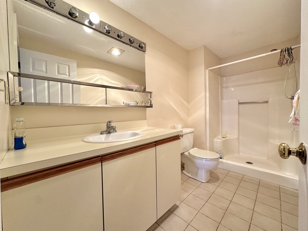 30 Revere Beach Pkwy, Wellington