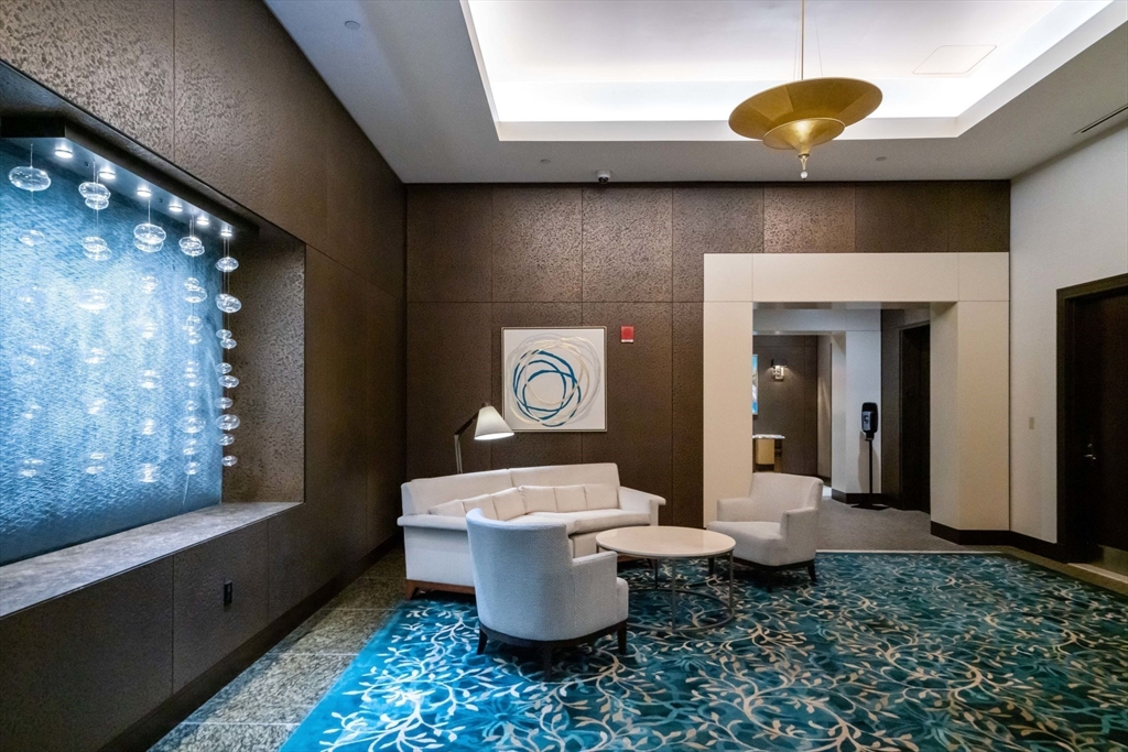 500 Atlantic Ave, Waterfront