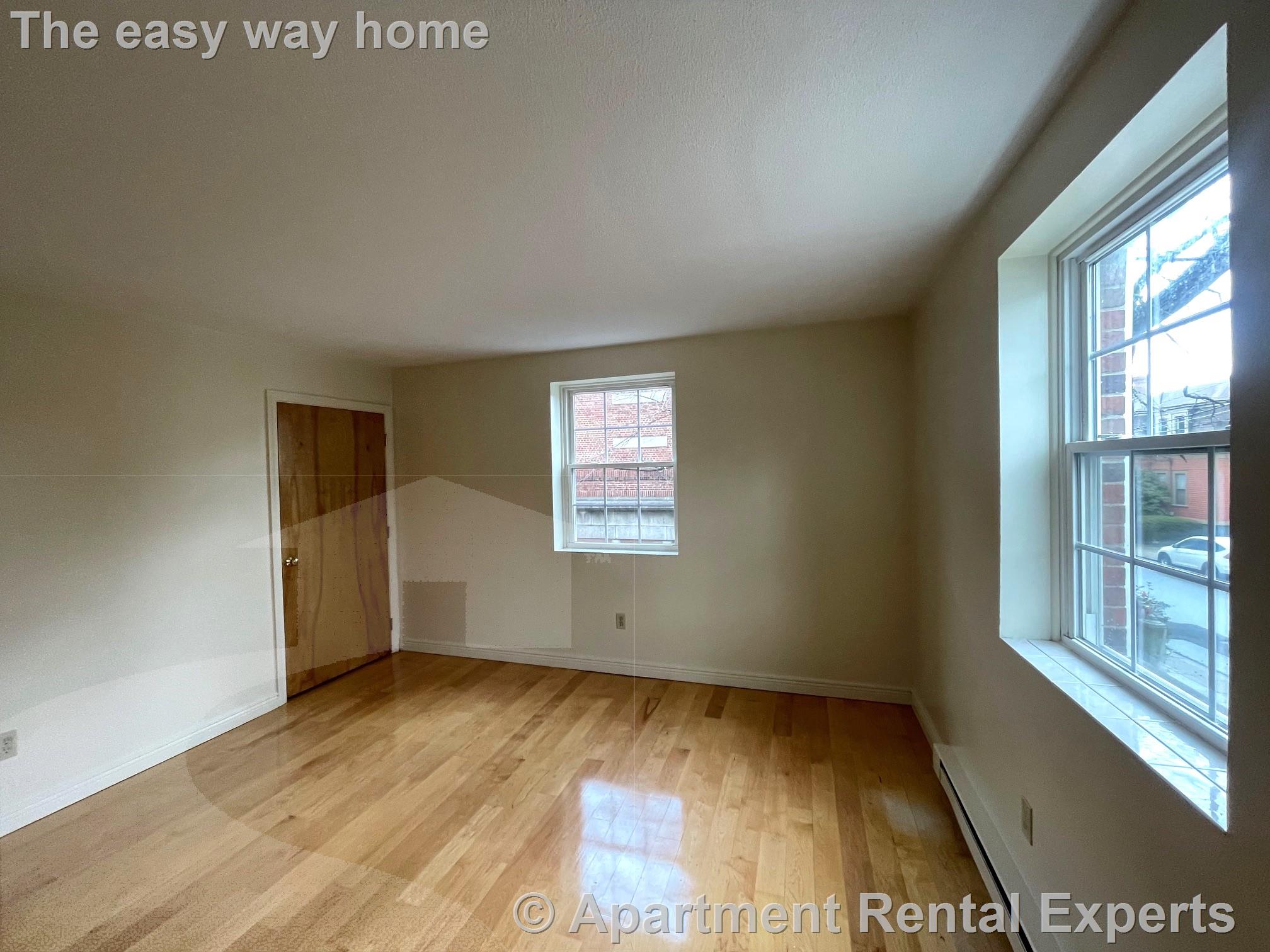 21 Franklin St, Sullivan Square