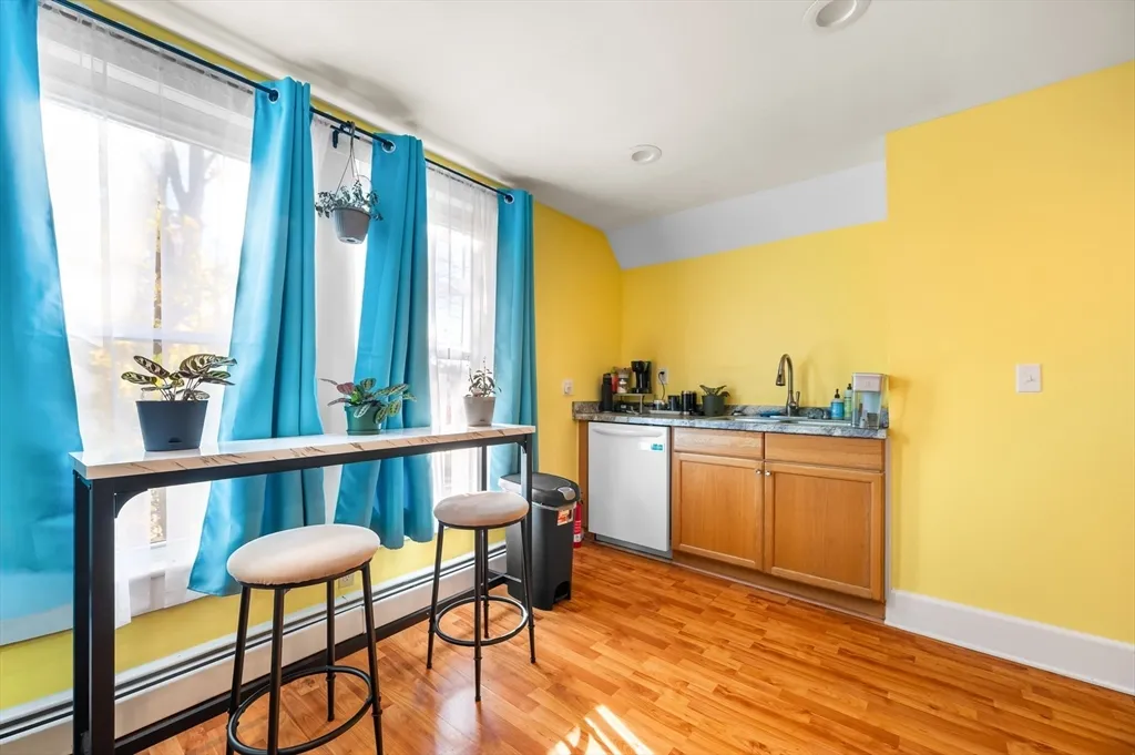 7 Leonard St, Milford