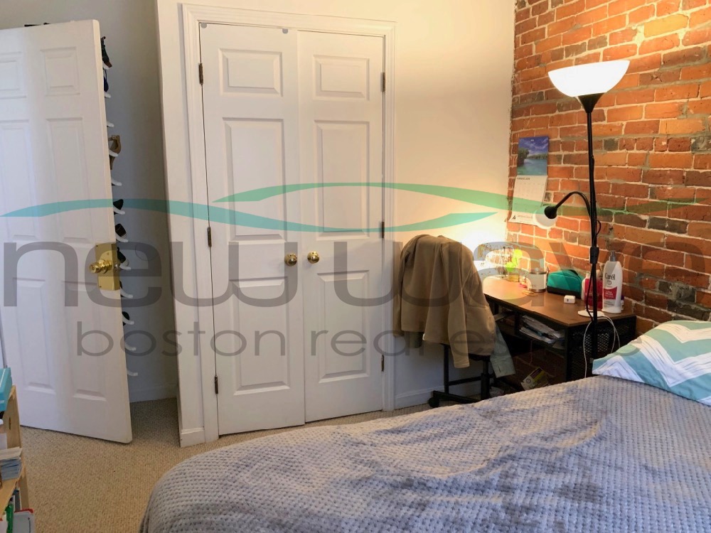 1742 Washington St, South End