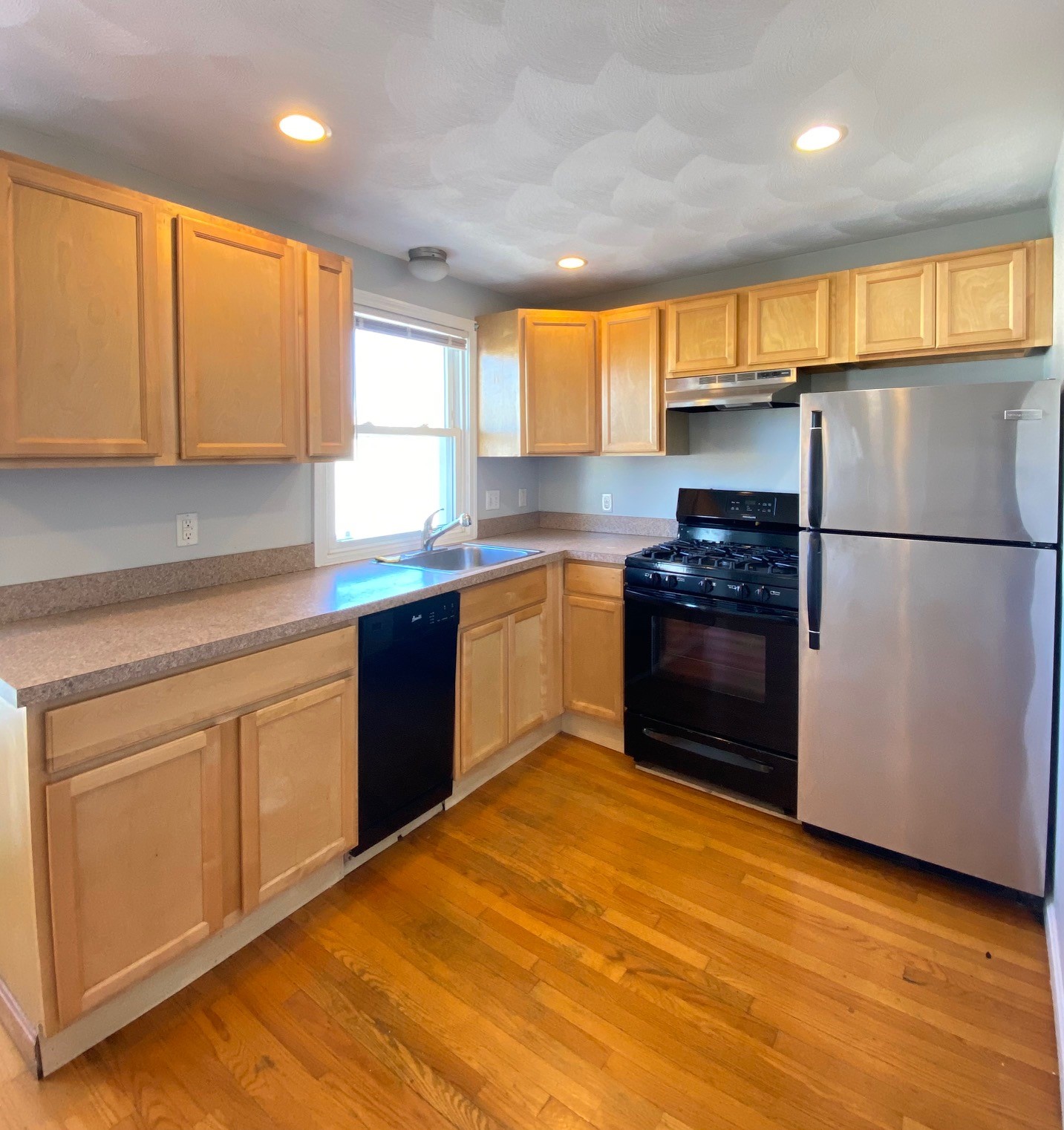 329 Paris St, East Boston