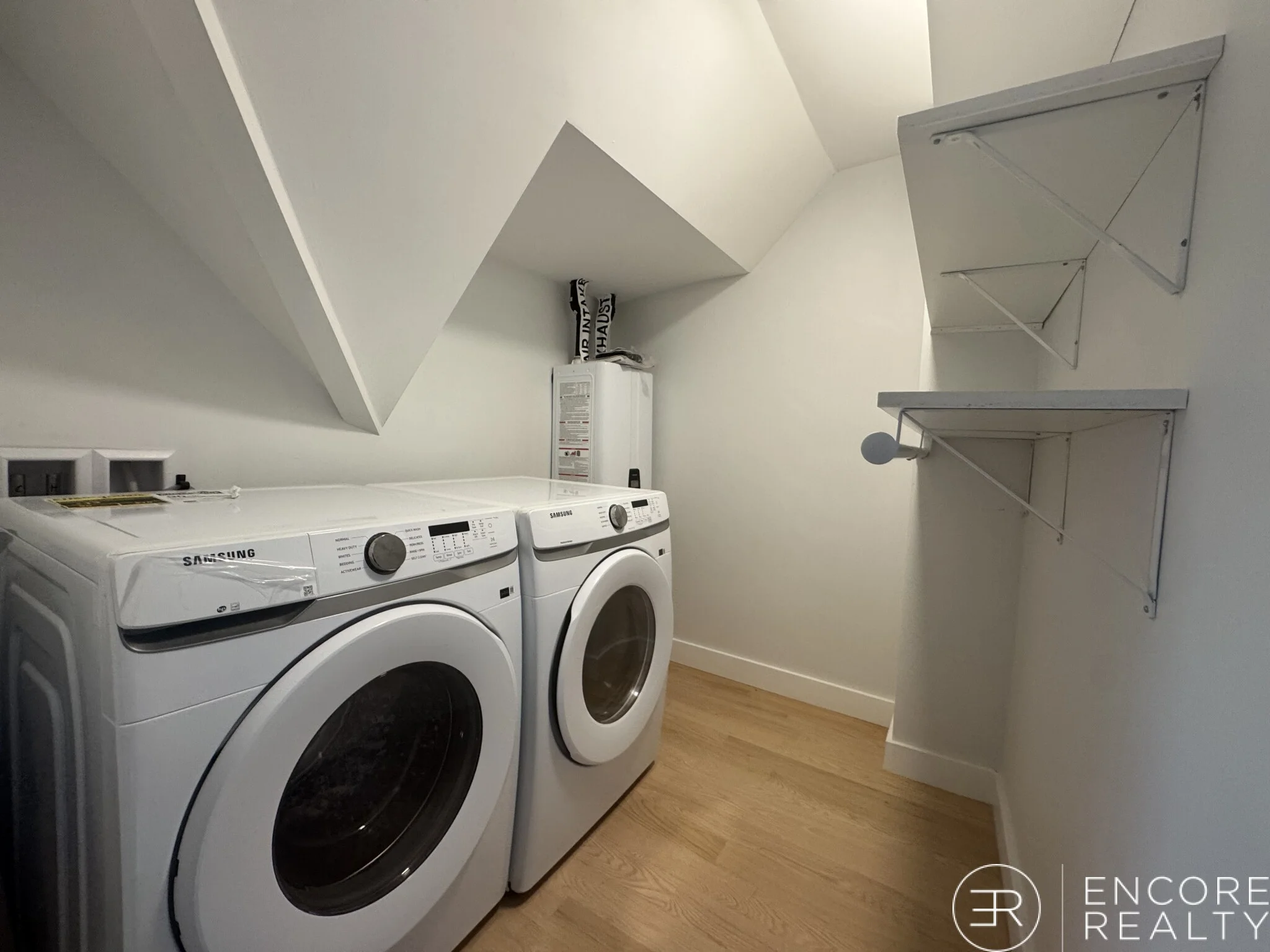 12 Sewall Ave, Winthrop