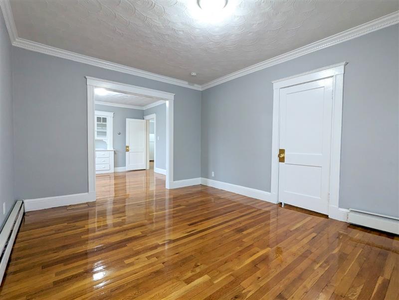 4 Edgar Ct, Winter Hill