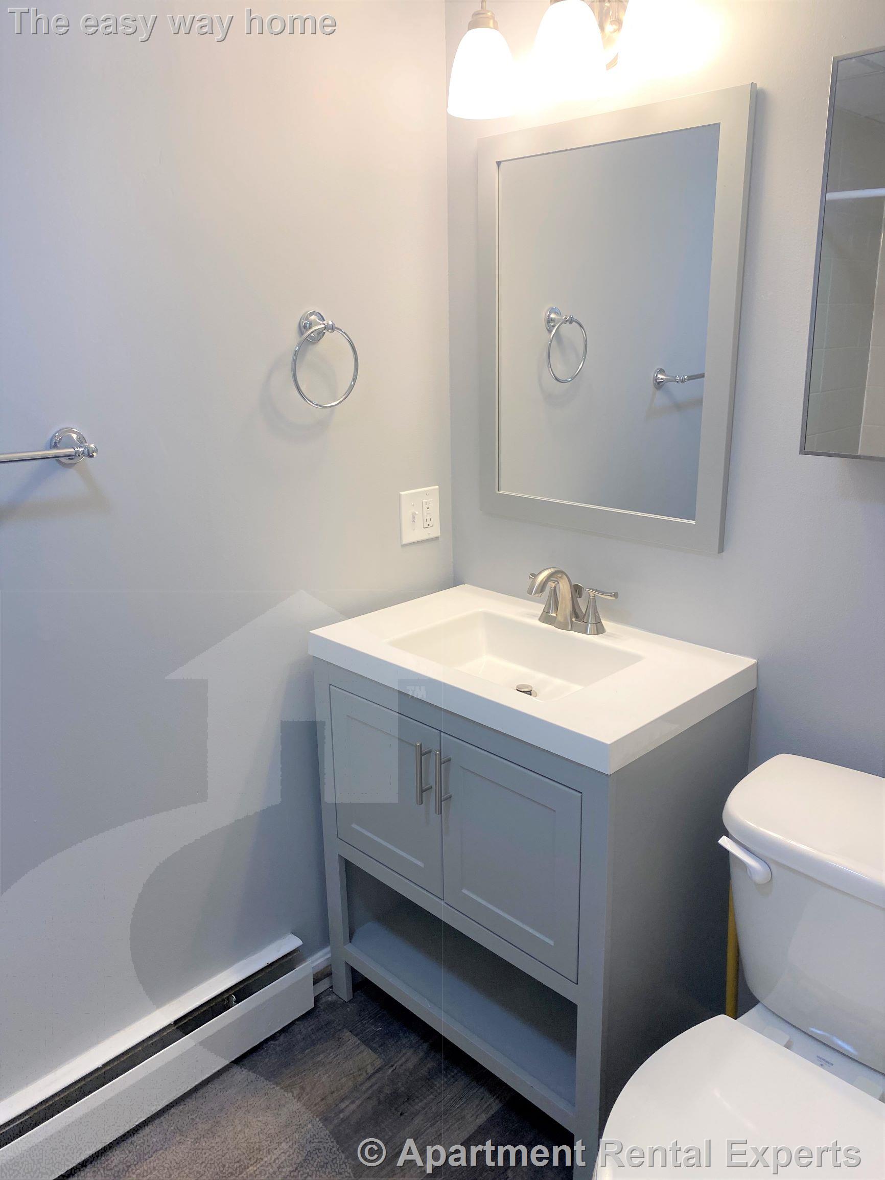 37 Spring St, Malden Center