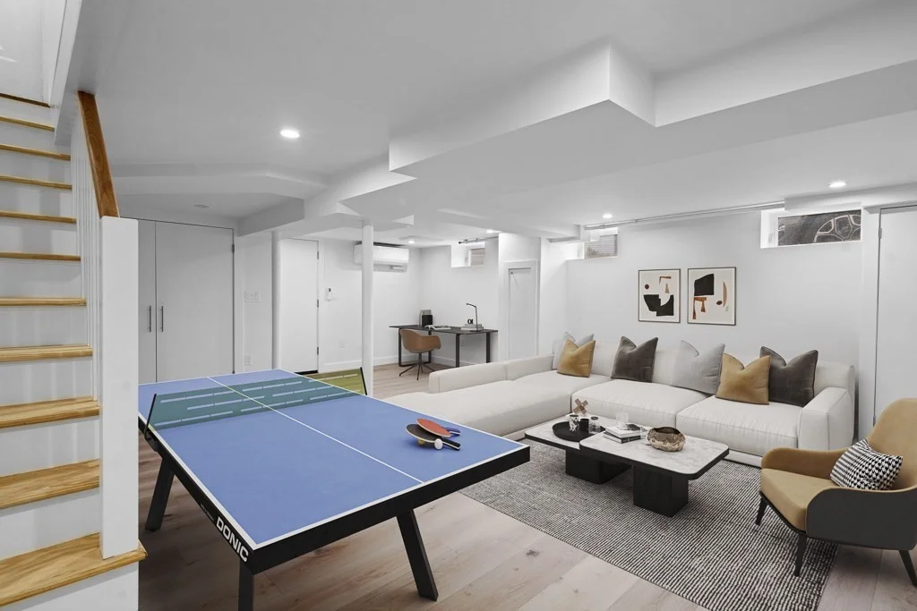 110 Leonard St, Belmont