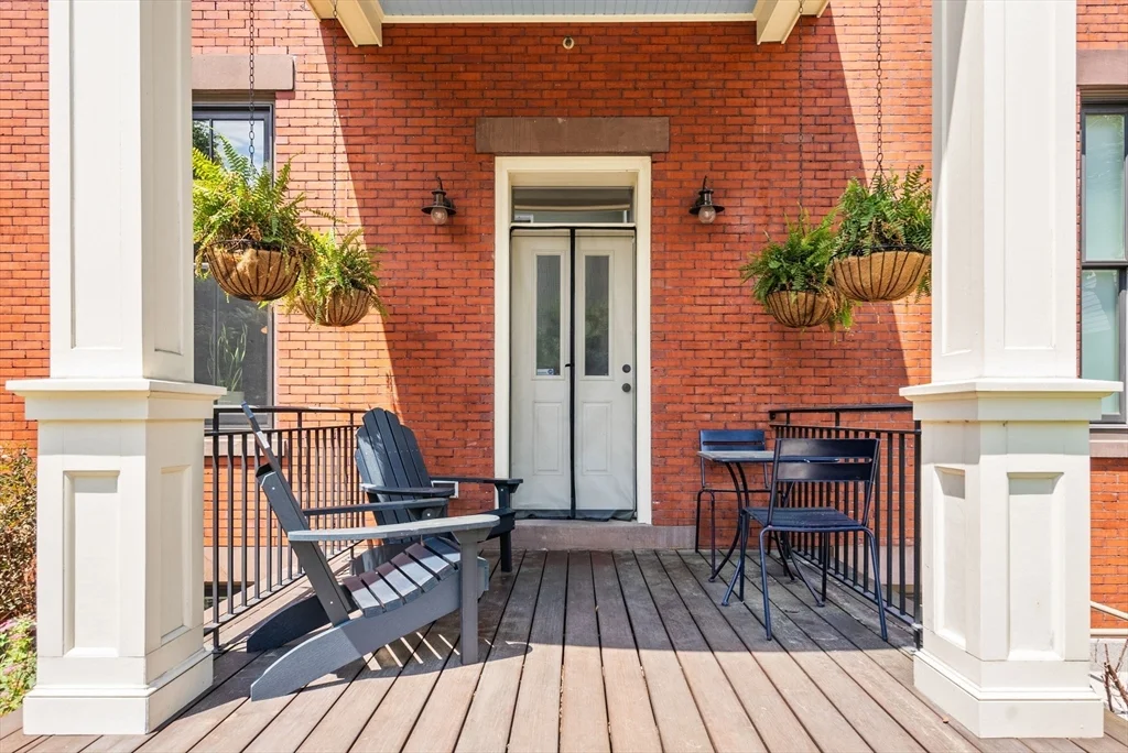 200 Amory St, Jamaica Plain