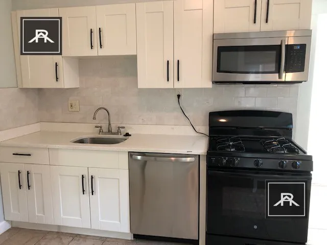 128 Glenville Ave, Allston