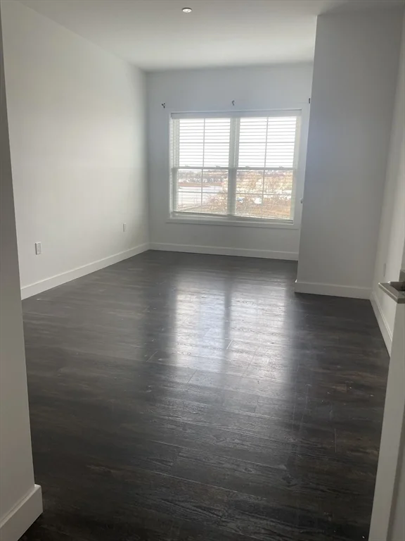 6 Needhams Landing Rd, Lynn