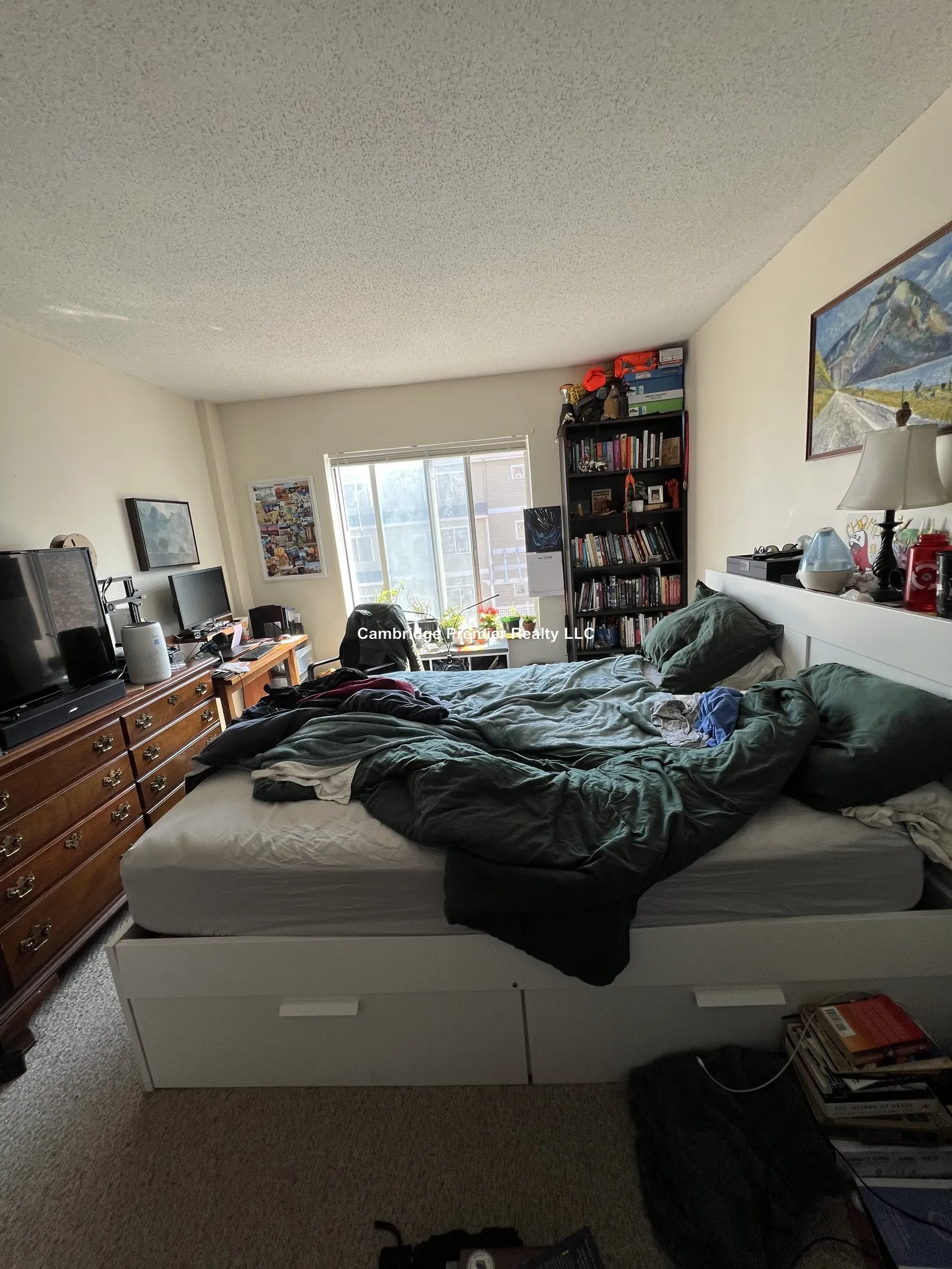 345 Franklin St, Riverside