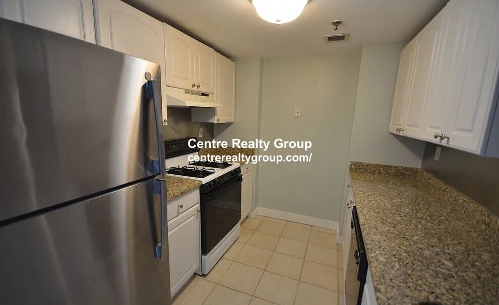 15 North Beacon St, Allston