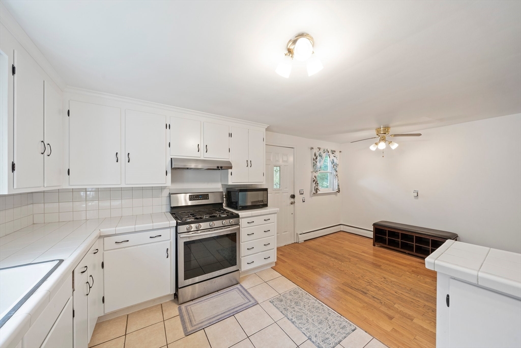 585 Washington St, Franklin