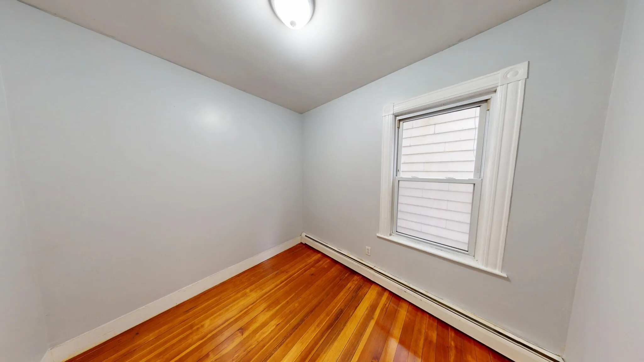 46 Middle St, South Boston