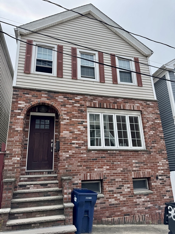 371 Silver St, South Boston