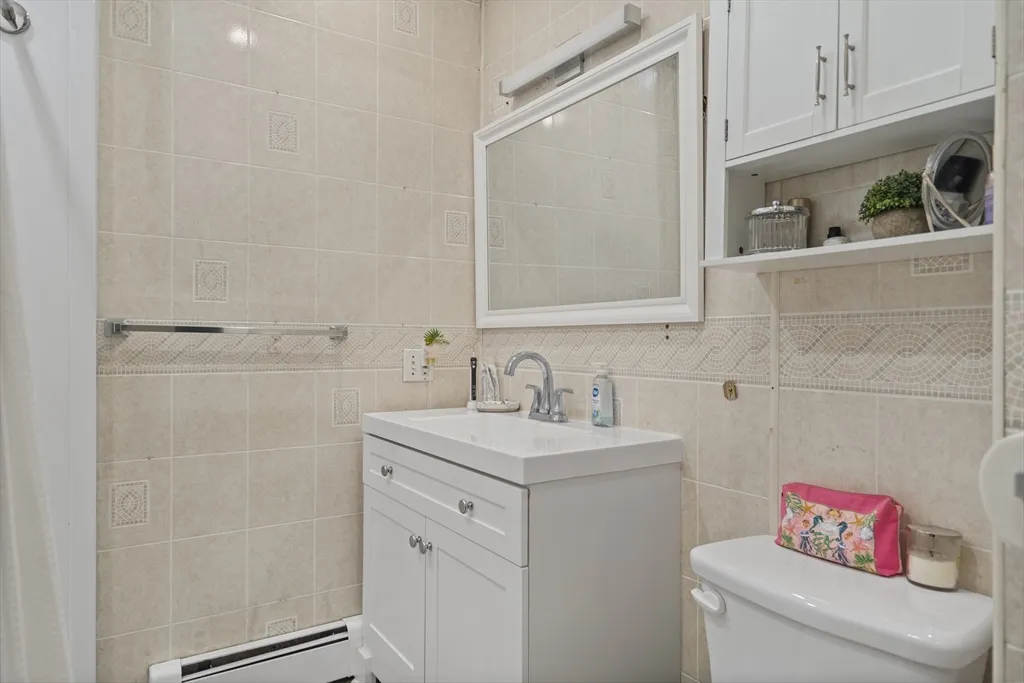 194 Emerson St, South Boston