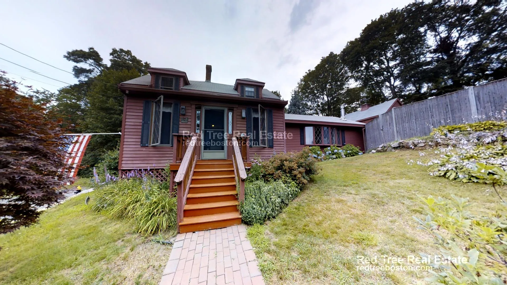 63 Johnson St, West Roxbury