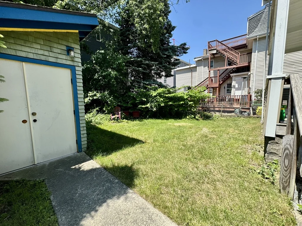 41 Westford St, Allston