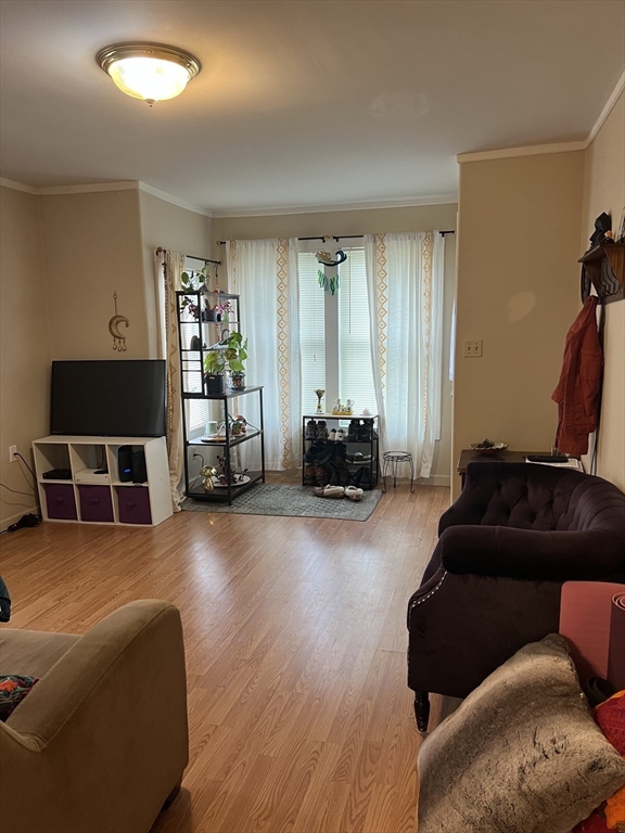 46 Pleasant St, West Brookfield