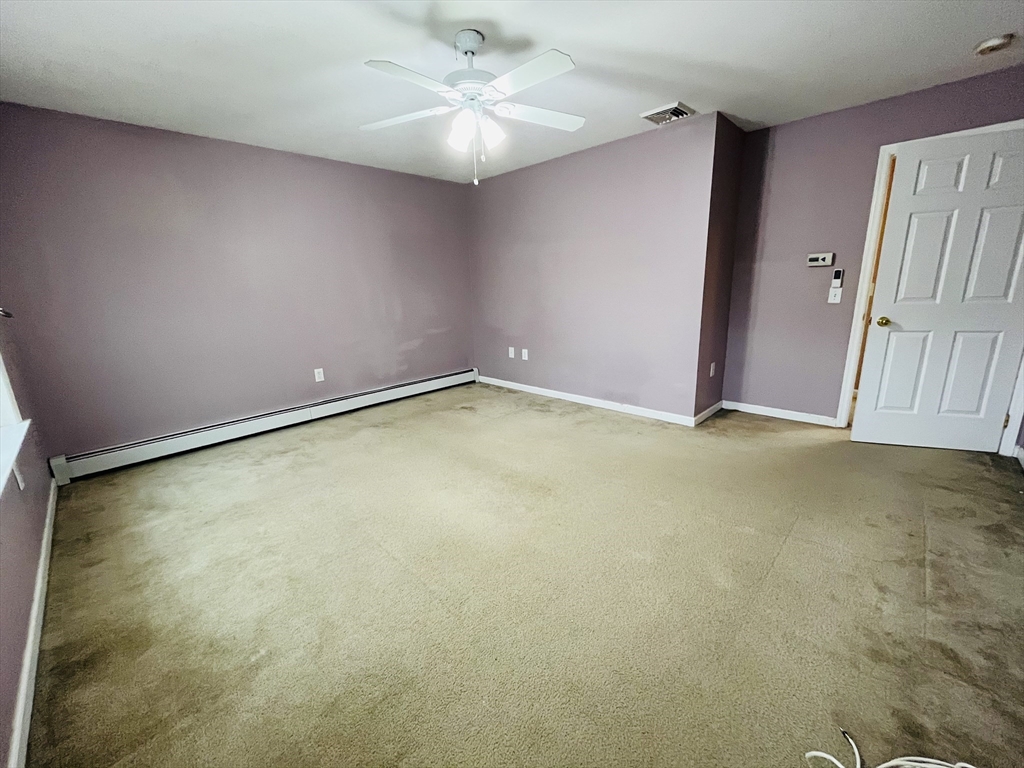 37 Glen Ave, Chelmsford