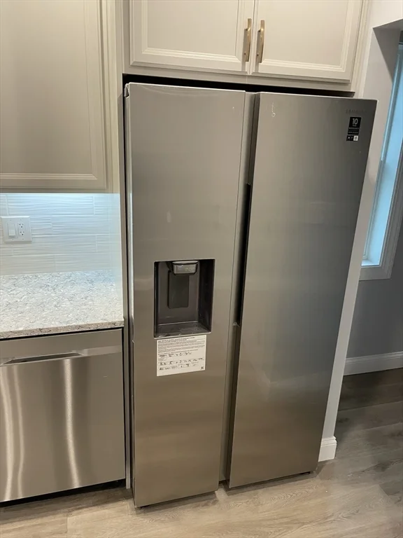 52 Garfield Ave, Medford