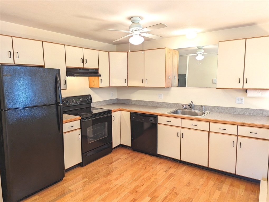 641-R S Washington St, North Attleboro