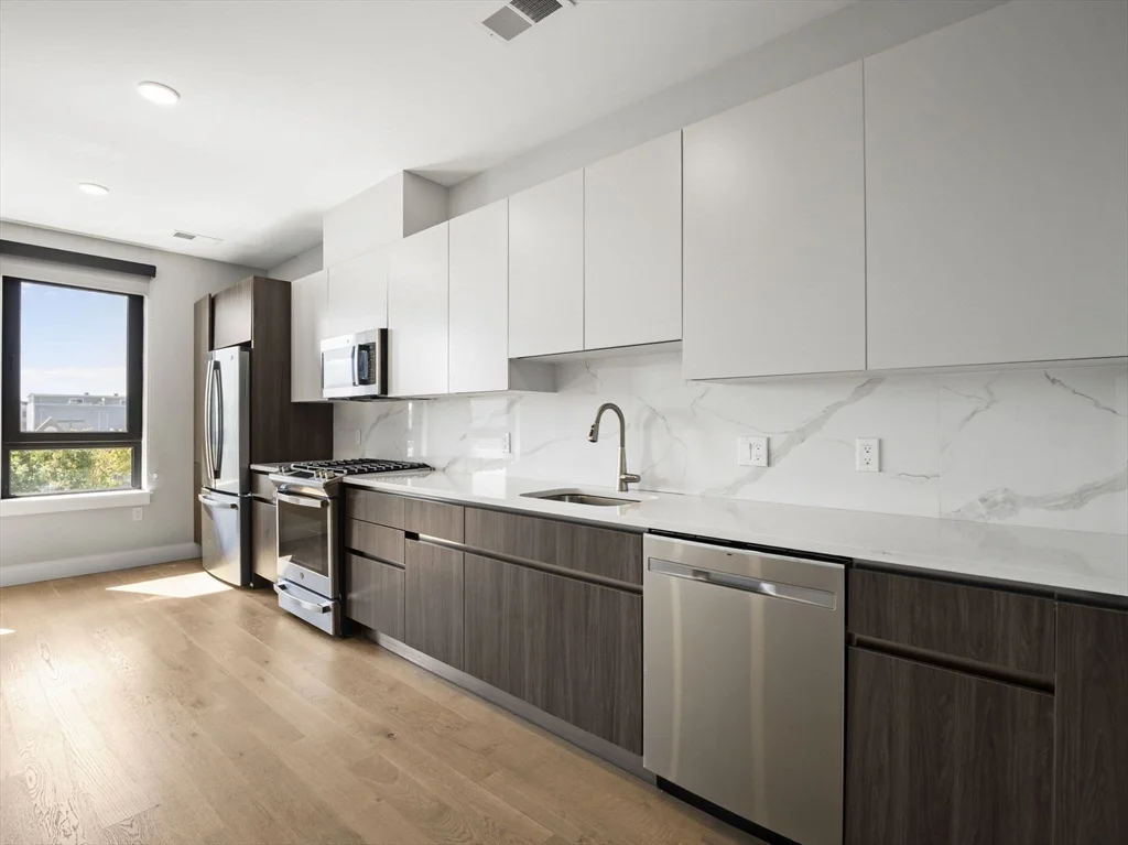 9 Central St, Spring Hill