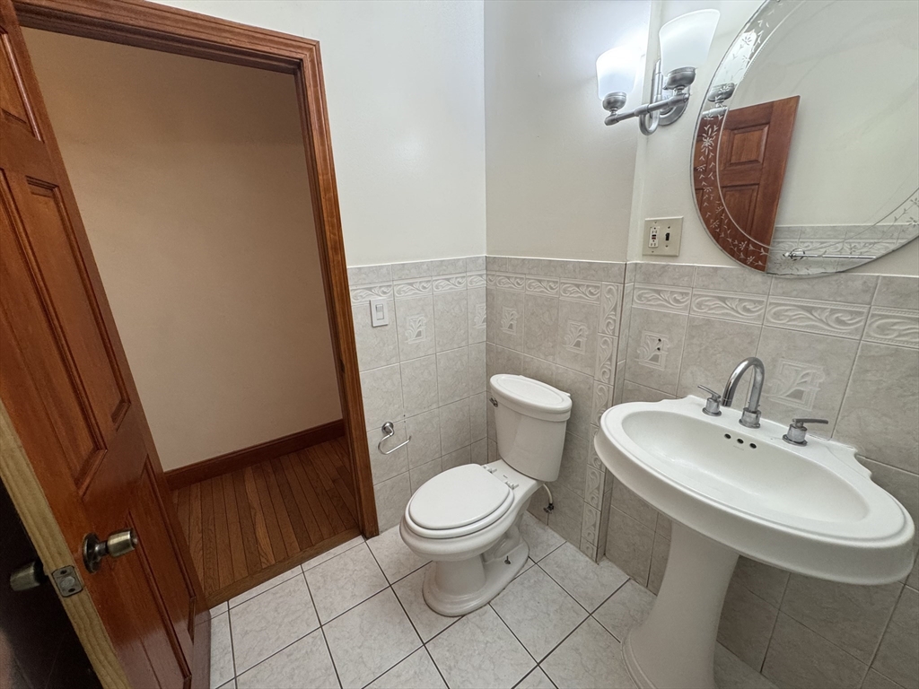 374 Bowdoin St, Dorchester