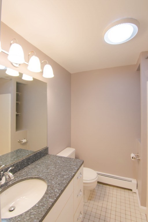 186 West 7th St, South Boston