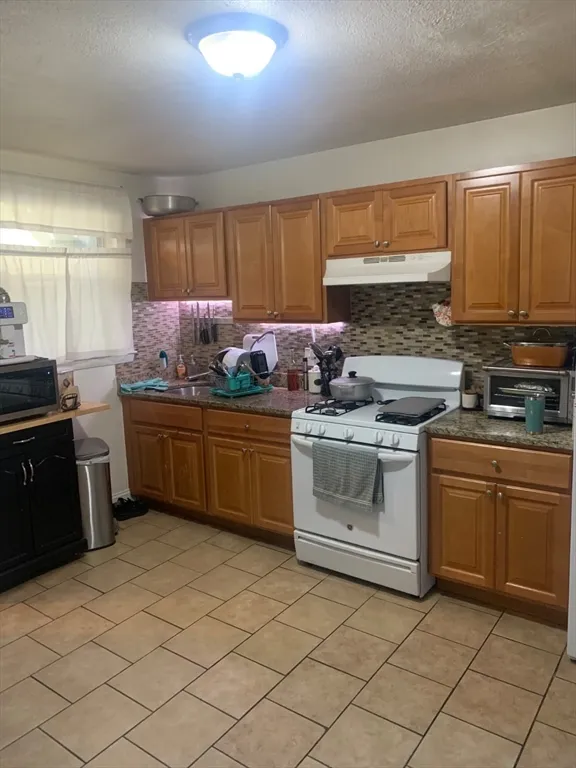 500 Beach Revere, Revere