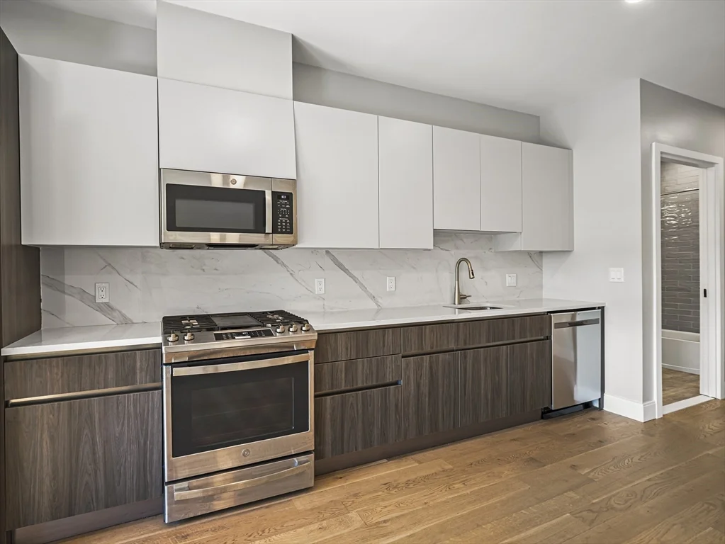 9 Central St, Spring Hill