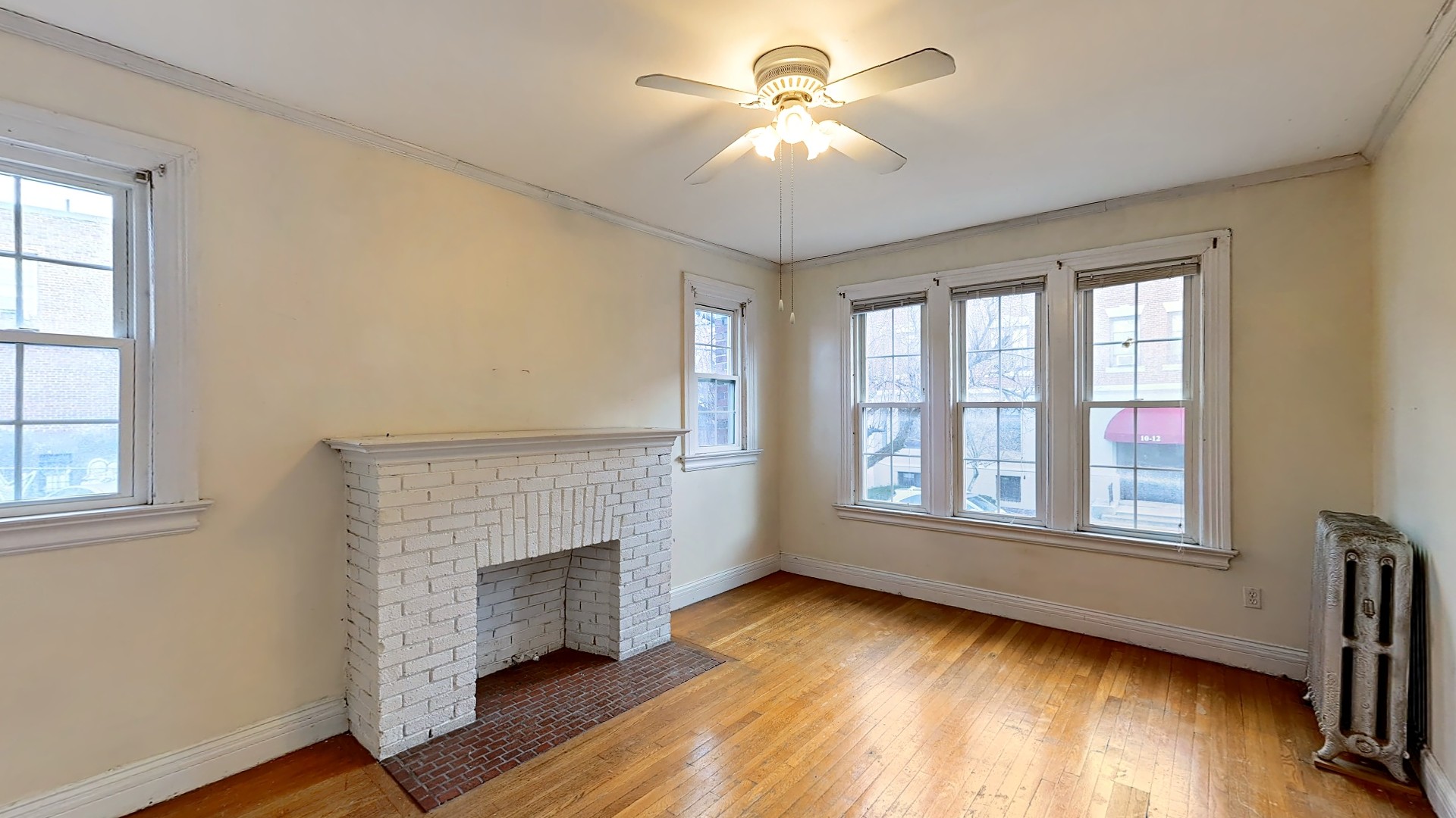 15 Glenville Ave, Allston