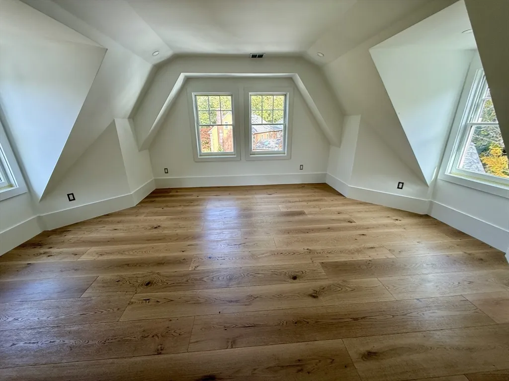 2 Effie Pl, Lexington