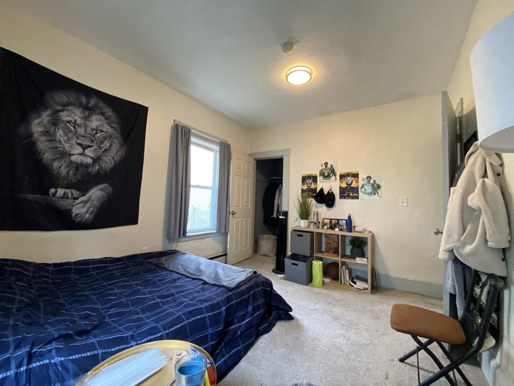 16 White St Pl, Spring Hill