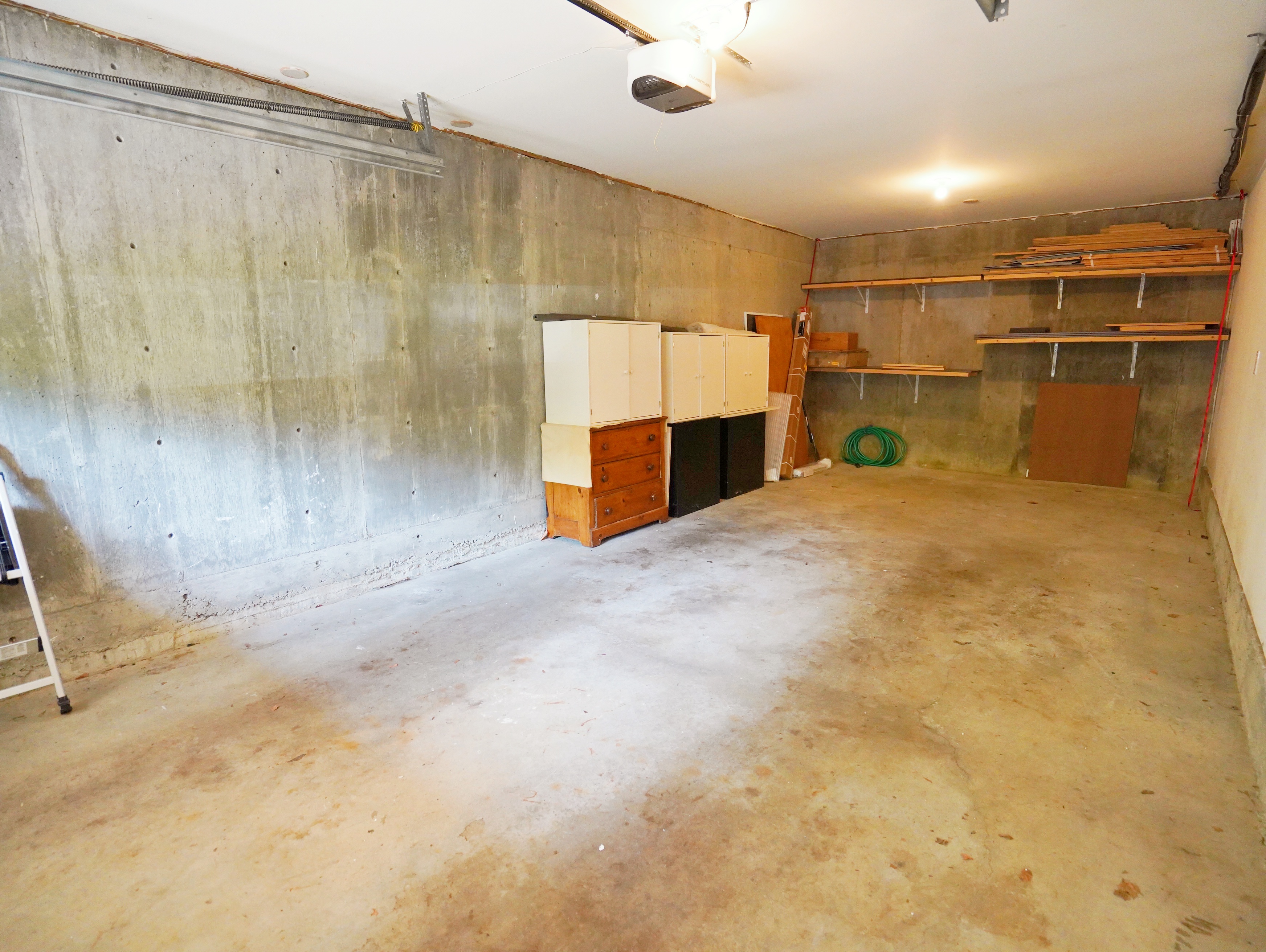 1 Angela Ln, Watertown