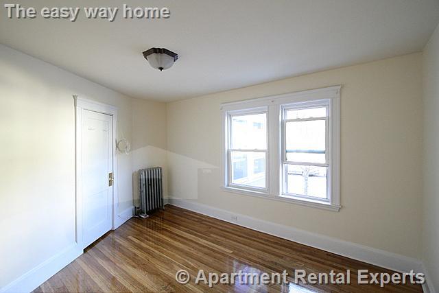 177 Boston Ave, Tufts