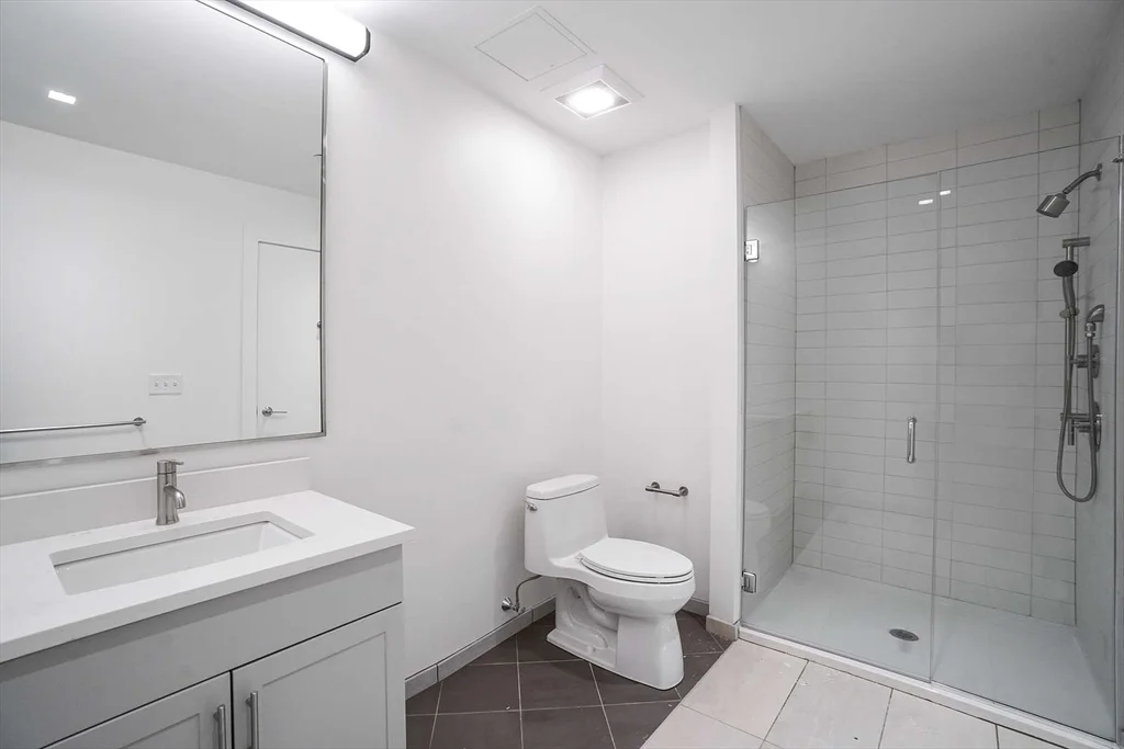 839 Beacon St, Fenway