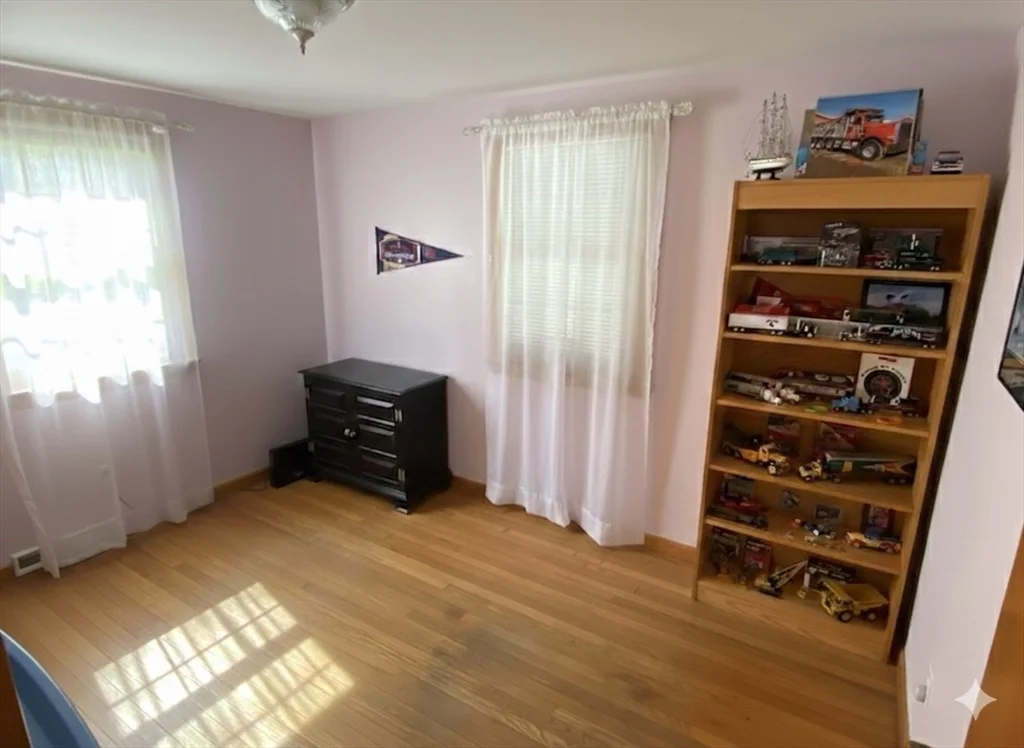 159 Belchertown Rd, Amherst