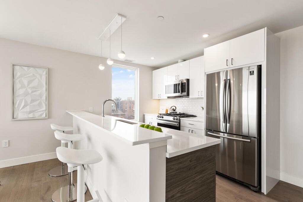 398 Cambridge St, Allston