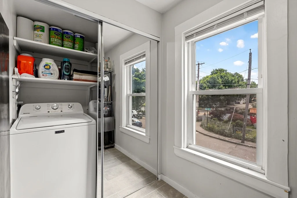 589 Willard St, Quincy