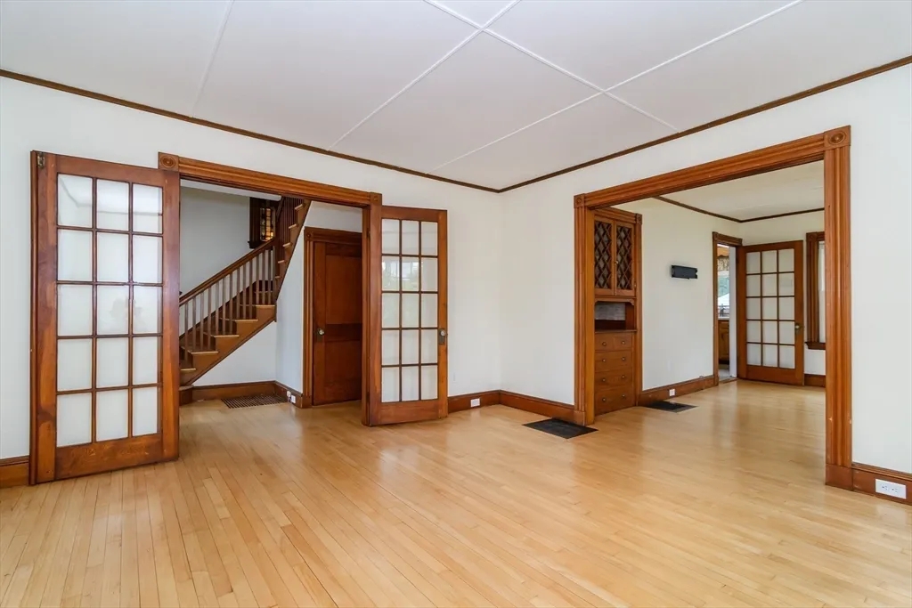 103 North Ave, Natick