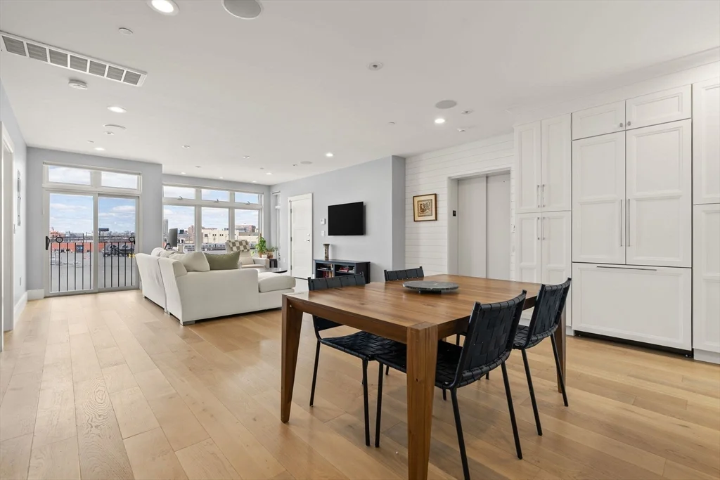 520 Dorchester Ave, South Boston