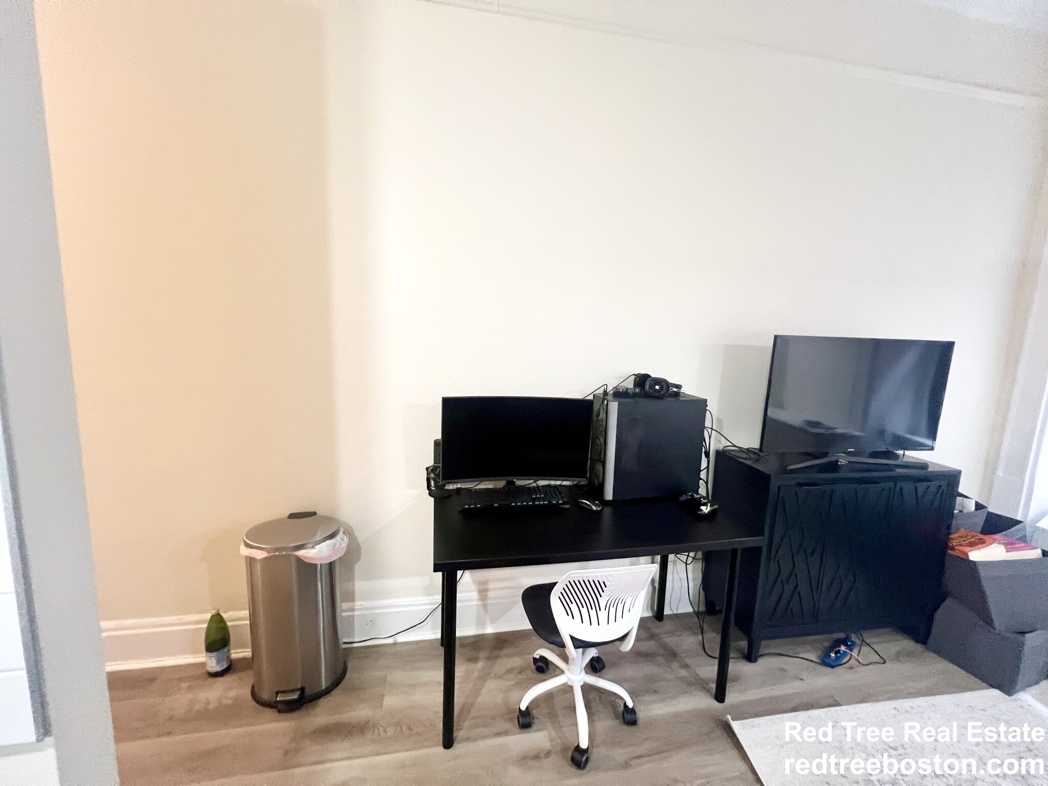 62 Boylston St, Midtown