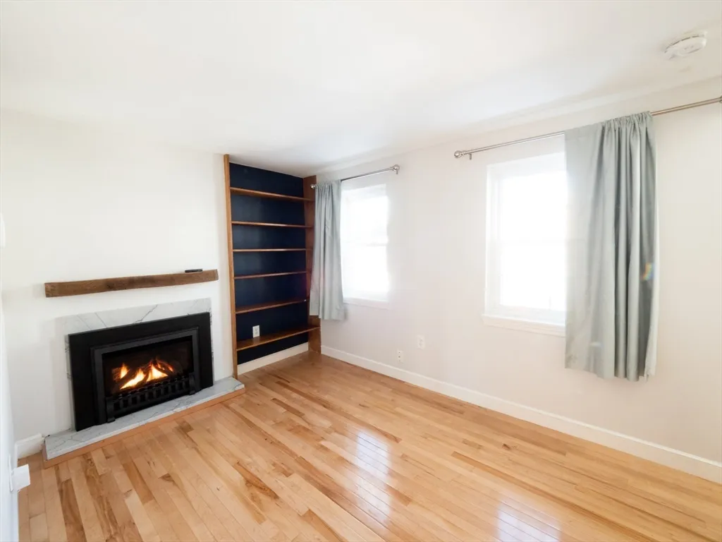 210 Third St, East Cambridge