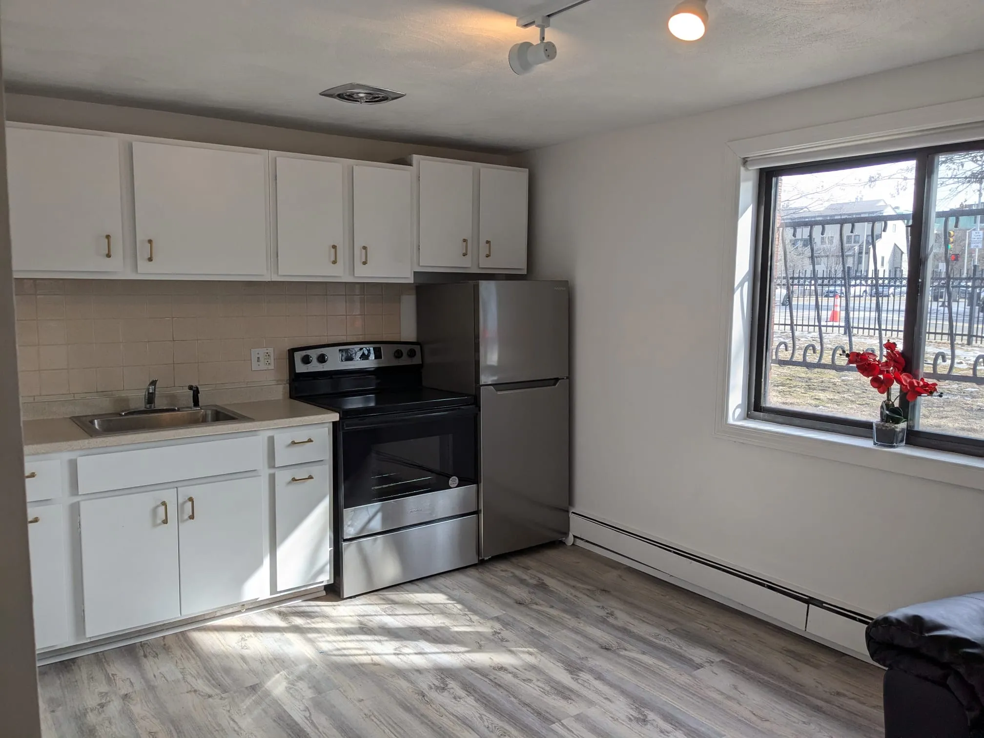 2192 Massachusetts Ave, North Cambridge