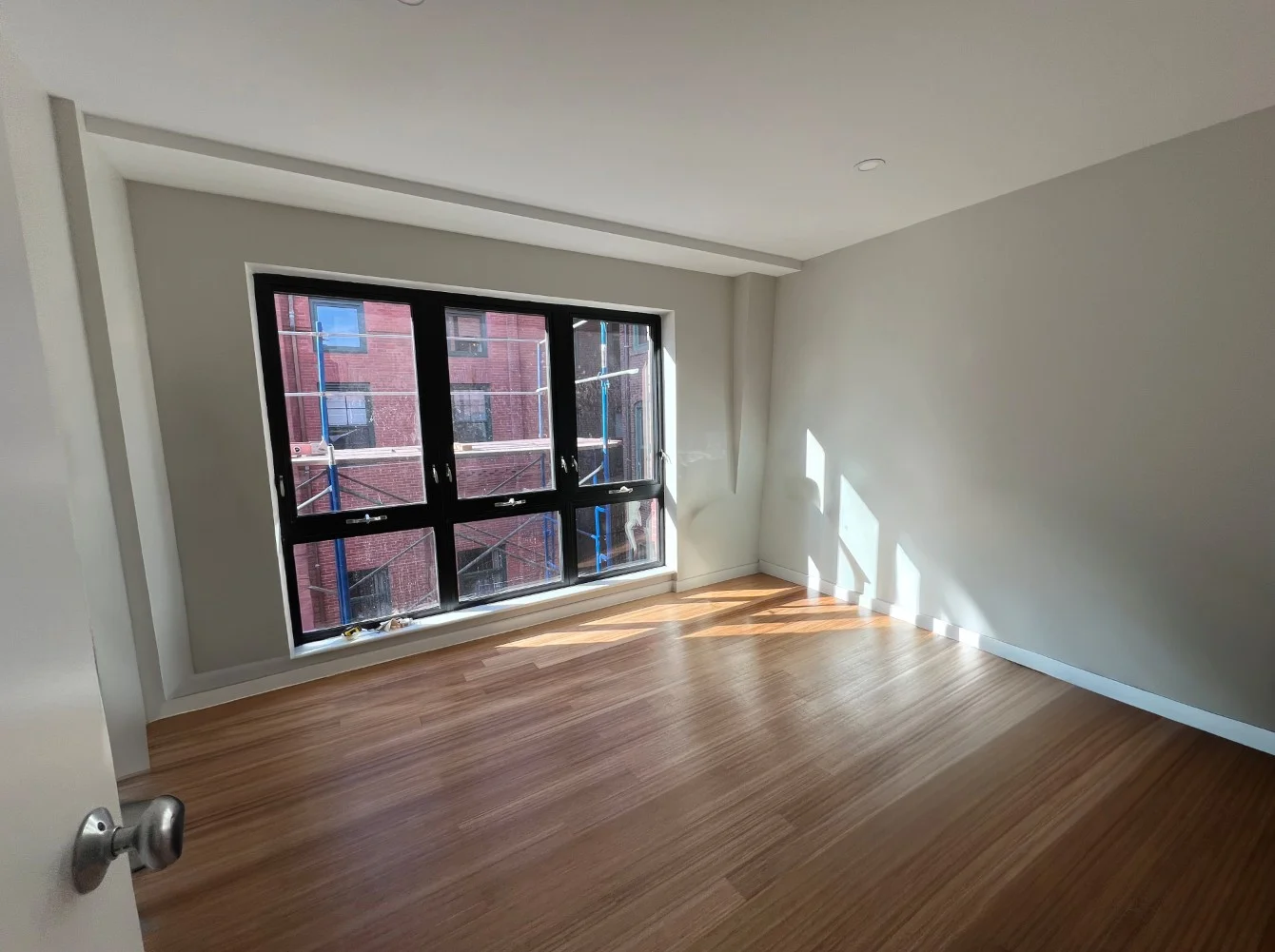 1661 Washington St, South End